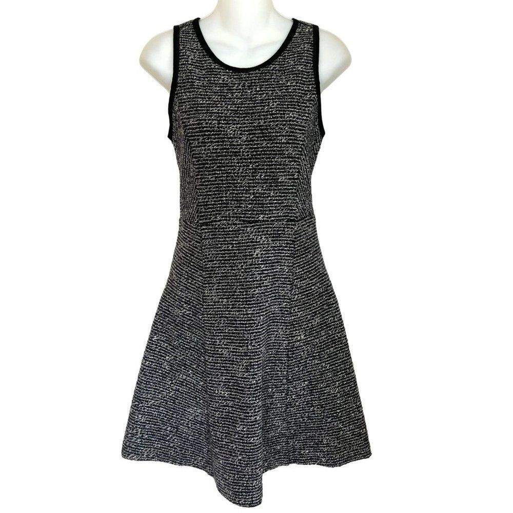 J CREW NAVY BLUE & OFF WHITE TEXTURED STRIPE SLEEVELESS DRESS SIZE 2